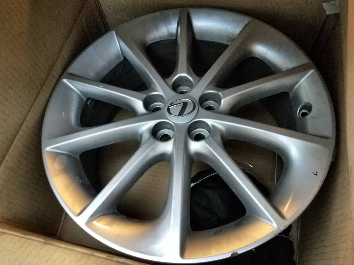 Wheels and Tires/Axles - 17x7 OEM Lexus Wheels & Center Caps 5x100 Corolla Matrix CT200h - $200 - Used - 2011 to 2017 Lexus CT200h - Bowling Green, KY 42101, United States