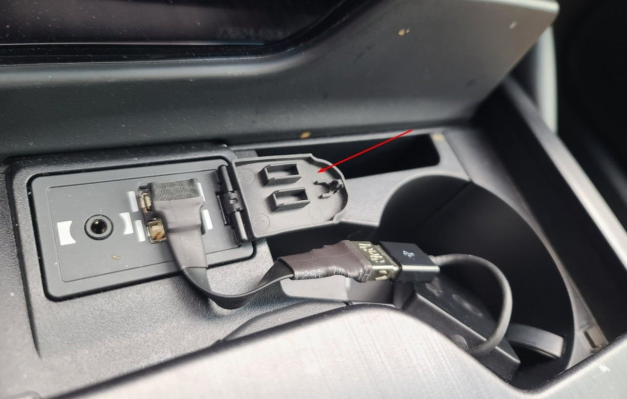 Wireless Apple CarPlay on Lexus ES350 Using Carplay2Air Page 12