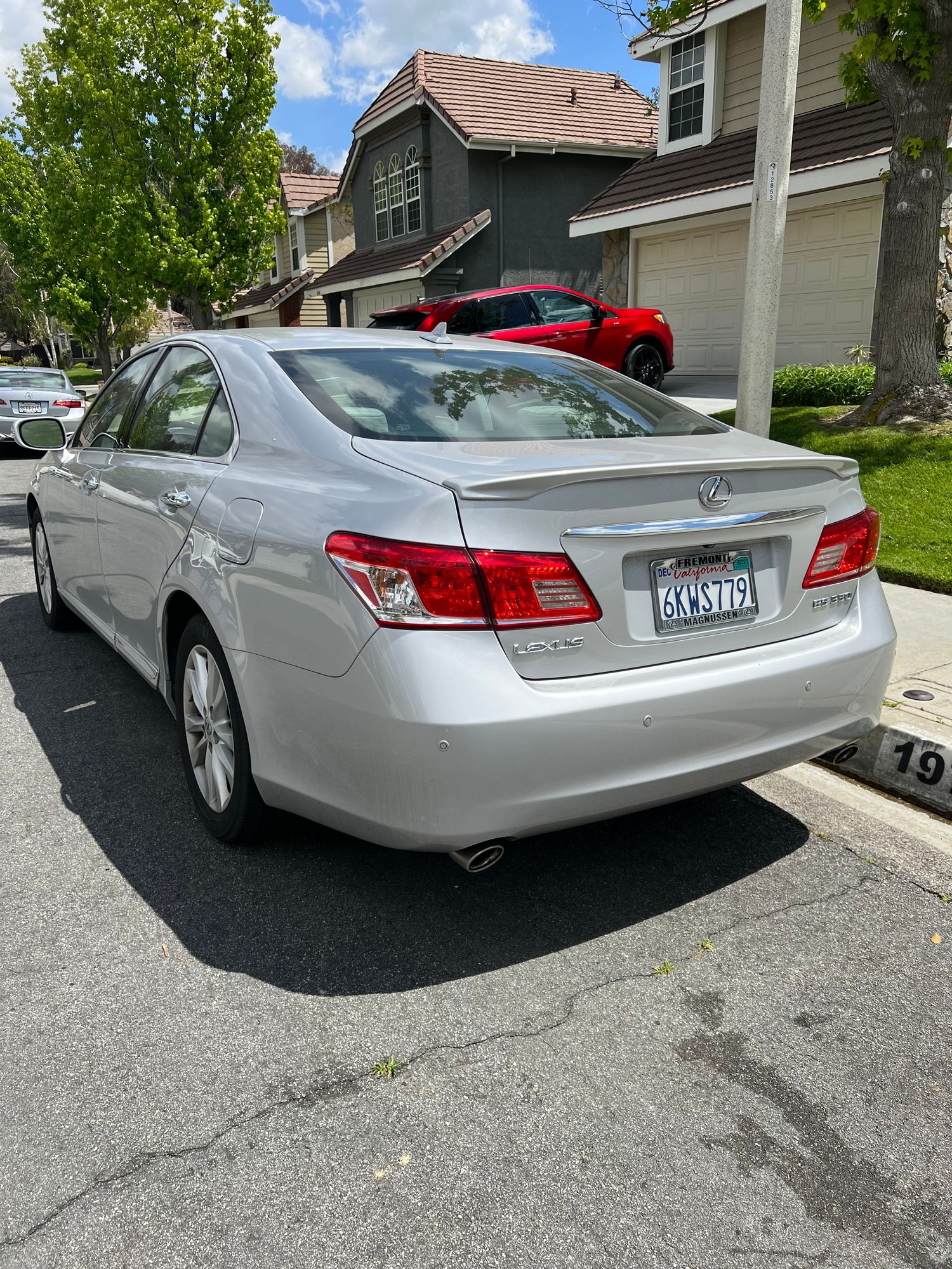 2010 Lexus ES350 - 2010 Lexus Es350 Socal - Used - VIN JTHBK1EG9A2357230 - 89,999 Miles - 6 cyl - 2WD - Automatic - Sedan - Silver - San Bernardino/santa Clarita, CA 91351, United States