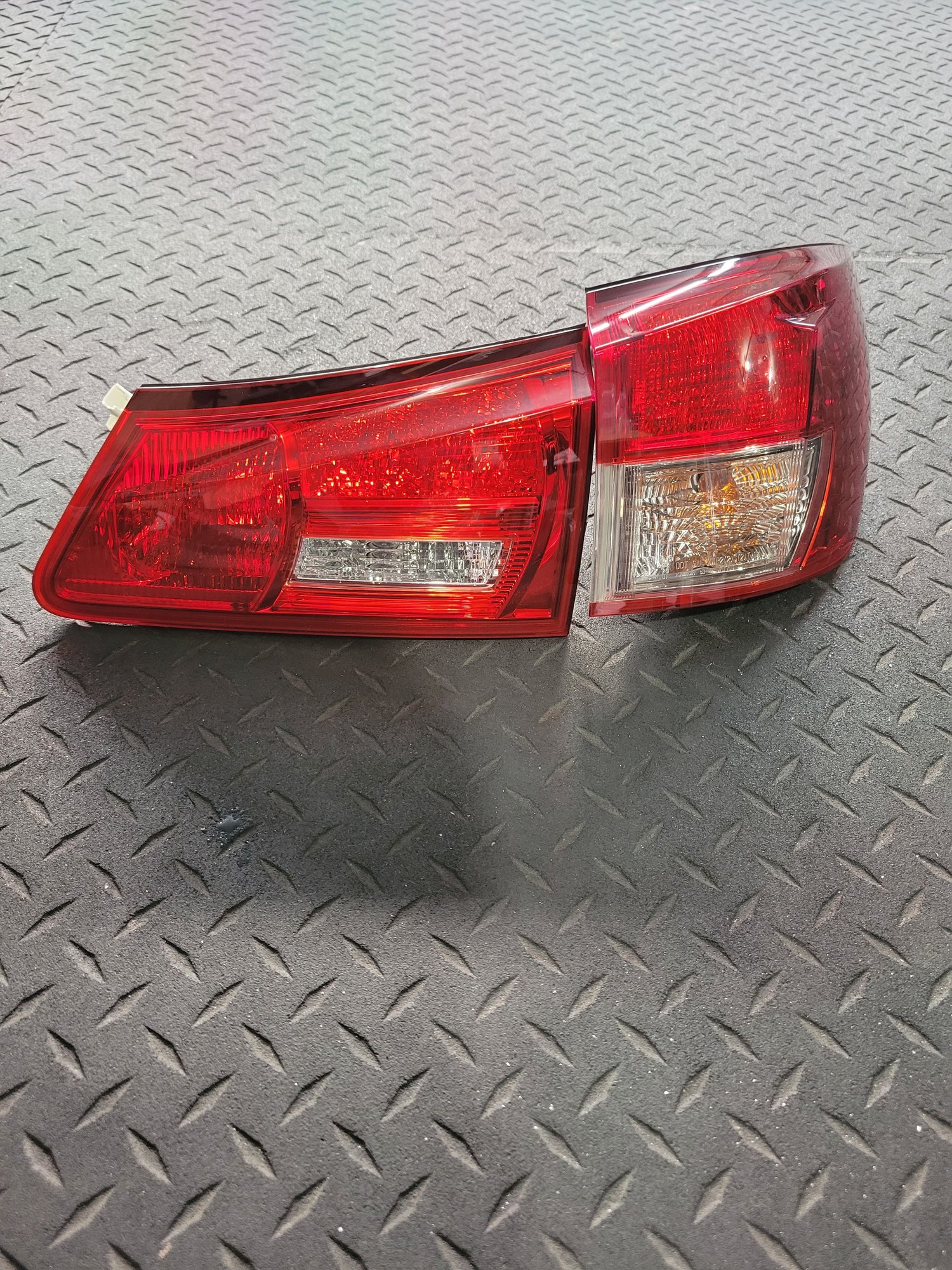 Lights - IS-F taillights - Used - 2008 to 2014 Lexus IS F - 2006 to 2013 Lexus IS250 - 2006 to 2013 Lexus IS350 - Phoenix, AZ 85041, United States