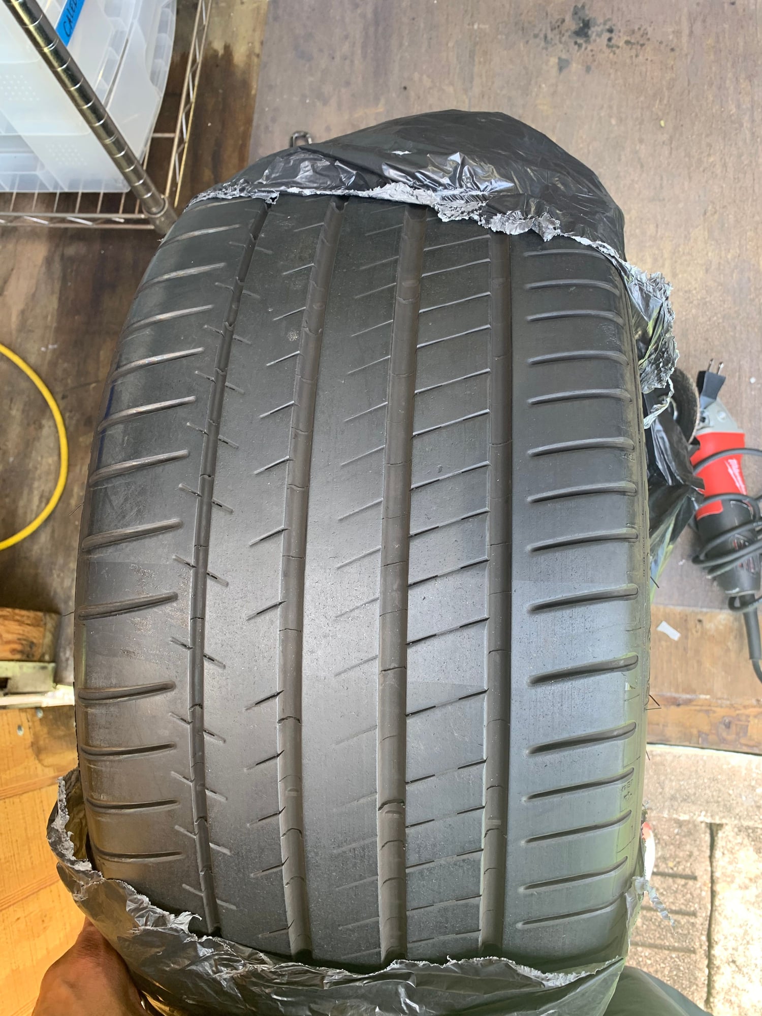 Wheels and Tires/Axles - Two Michelin Pilot Super Sports 275/35/19 - Used - All Years Any Make All Models - Miami, FL 33166, United States