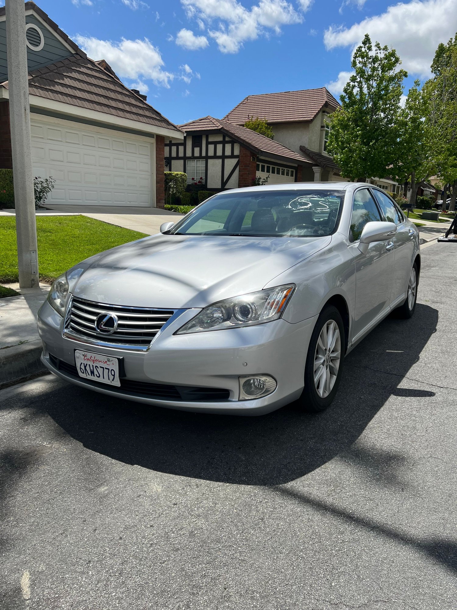 2010 Lexus ES350 - 2010 Lexus Es350 Socal - Used - VIN JTHBK1EG9A2357230 - 89,999 Miles - 6 cyl - 2WD - Automatic - Sedan - Silver - San Bernardino/santa Clarita, CA 91351, United States