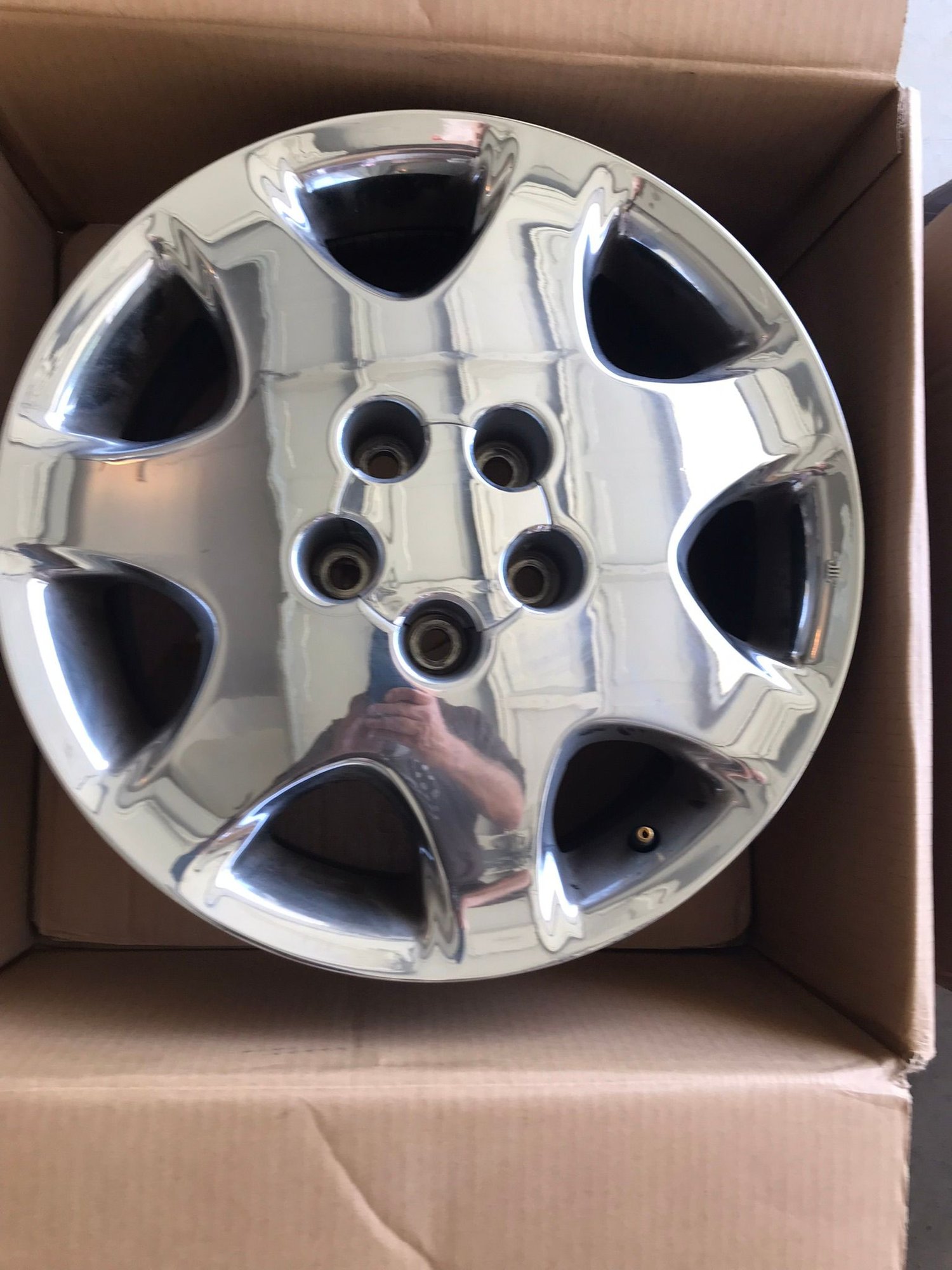 Wheels and Tires/Axles - 7spoke chrome 17" OEM LS430 wheels - Used - 2001 to 2006 Lexus LS430 - Fairfield, CA 94534, United States