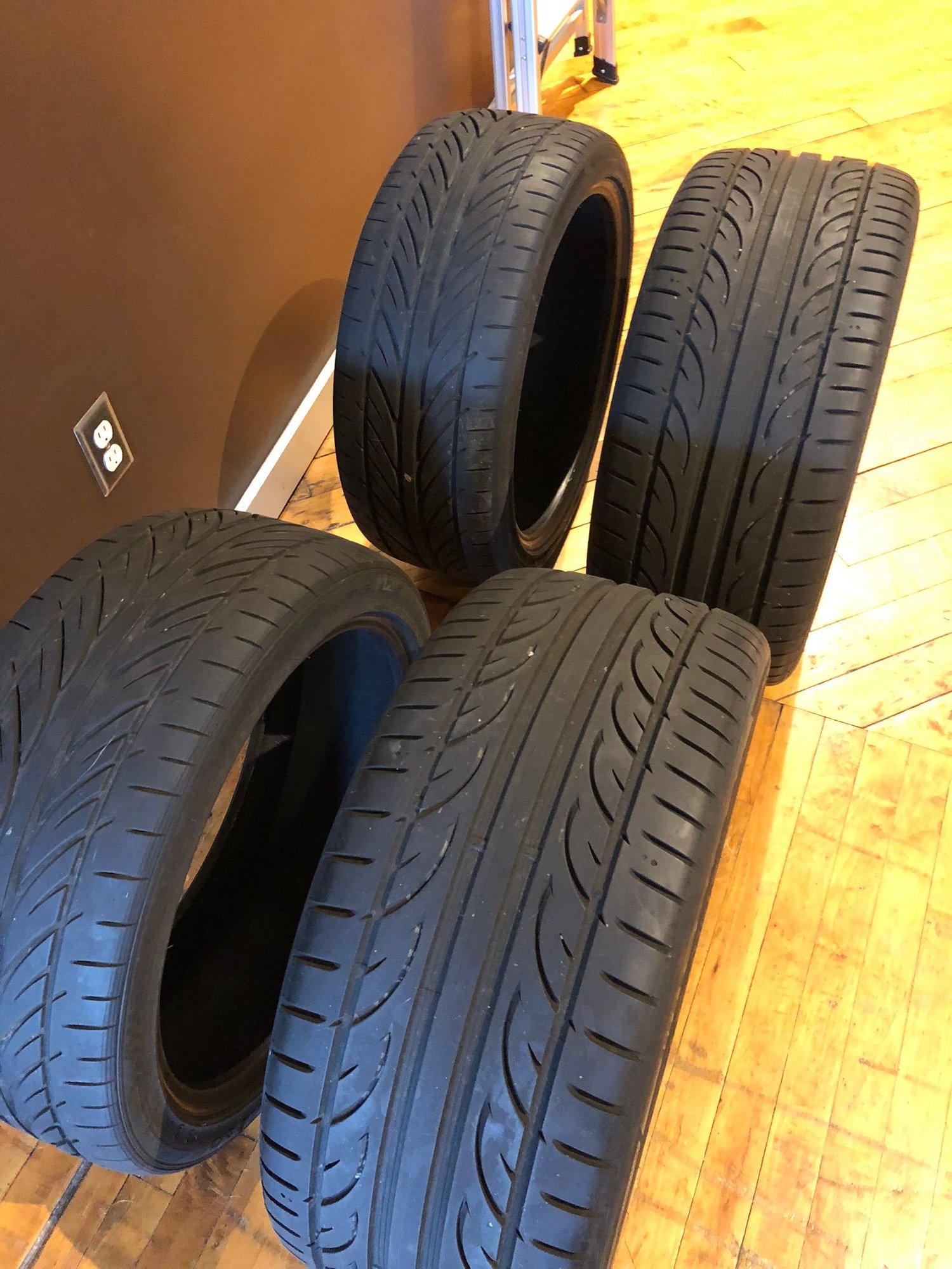 Hankook Ventus V12 evo/evo2 tires from IS350 18" oem sizes - ClubLexus