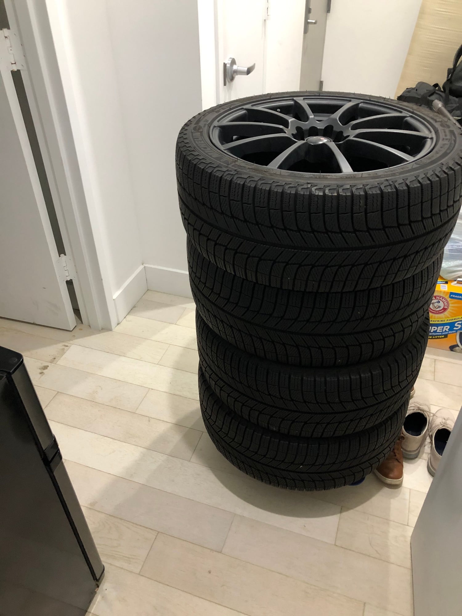 Wheels and Tires/Axles - Winter tire set. Michelin X-Ice Snow tires 245/40/R18 and Focal 18 inch rim. - Used - 0  All Models - Hartford, CT 06103, United States