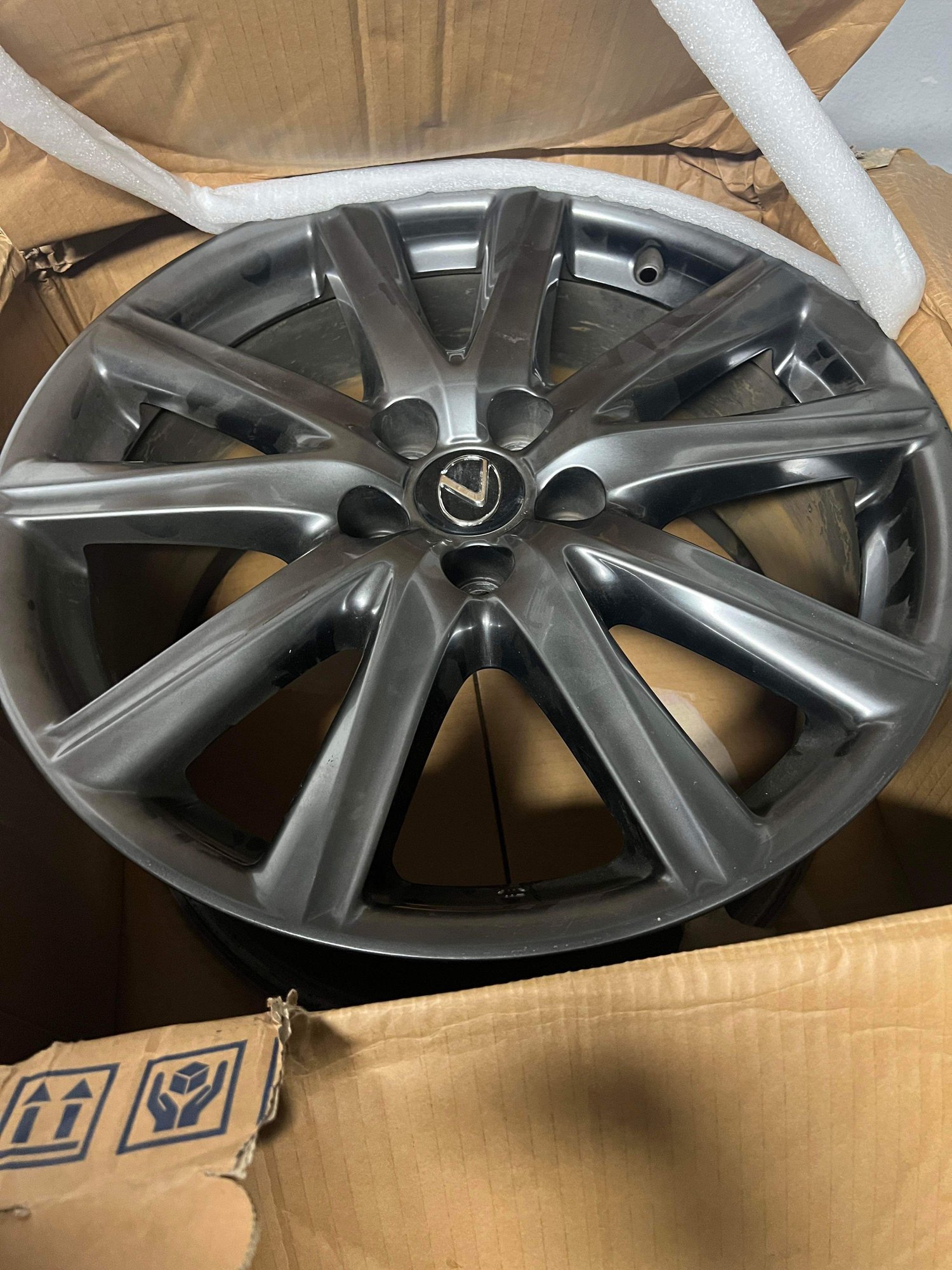 Wheels and Tires/Axles - 13-15 Lexus GS 350 F-Sport 19” wheel - Used - All Years  All Models - Pinellas Park, FL 33782, United States