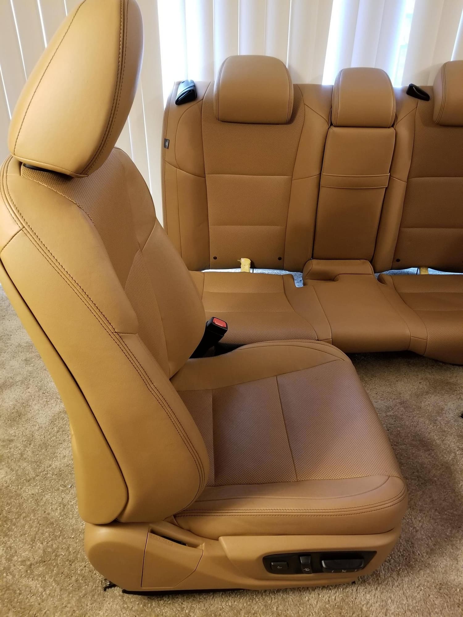 Interior/Upholstery - 2013-2019 Lexus GS Complete Front and Rear Seats Flaxen - Used - 2013 to 2019 Lexus GS350 - 2013 to 2019 Lexus GS450h - Falls Church, VA 22043, United States