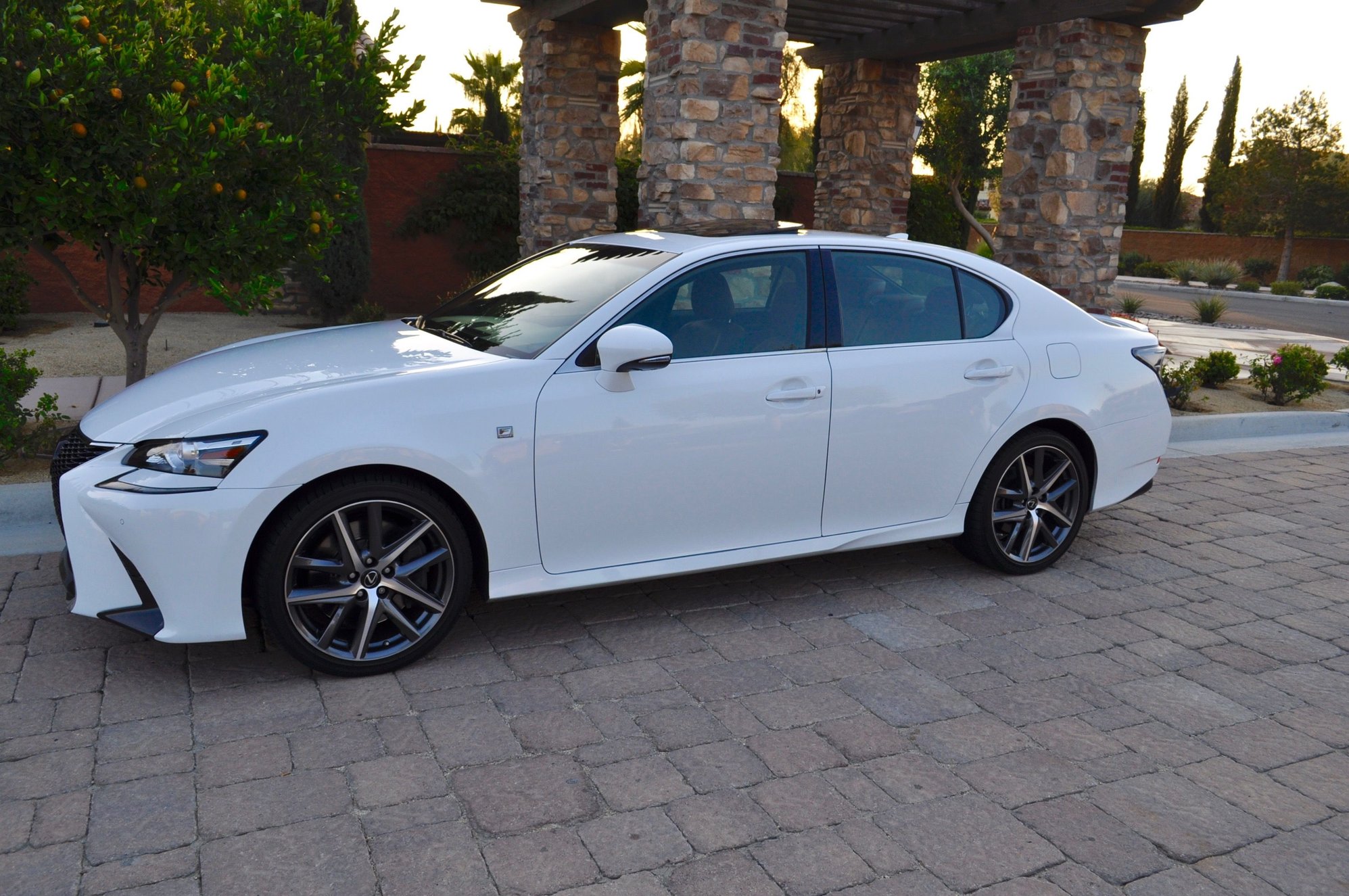 2017 Lexus GS350 - CA: 2017 GS 350 F-Sport White/Red *L-Certified* - Used - VIN JTHBZ1BL8HA009741 - 17,800 Miles - 6 cyl - 2WD - Automatic - Sedan - White - Palm Desert, CA 92211, United States