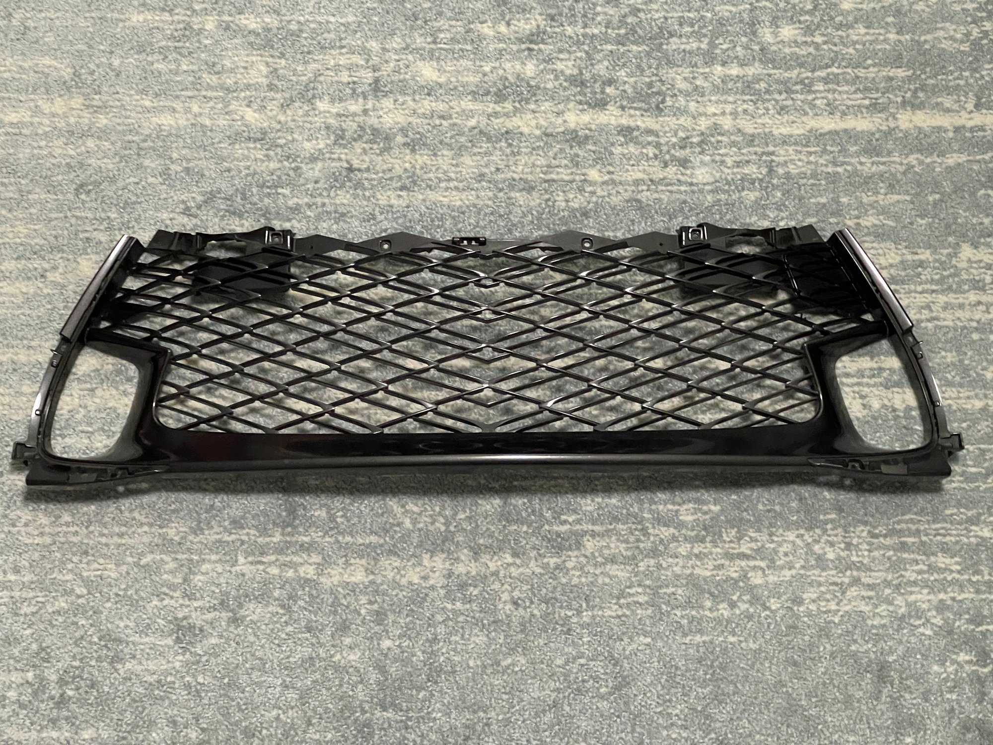 Exterior Body Parts - 2016-2020 Lexus GS F Sport OEM Front Lower Grille with Parking Sensor Holes - Used - 2016 to 2020 Lexus GS - San Bernardino, CA 92407, United States