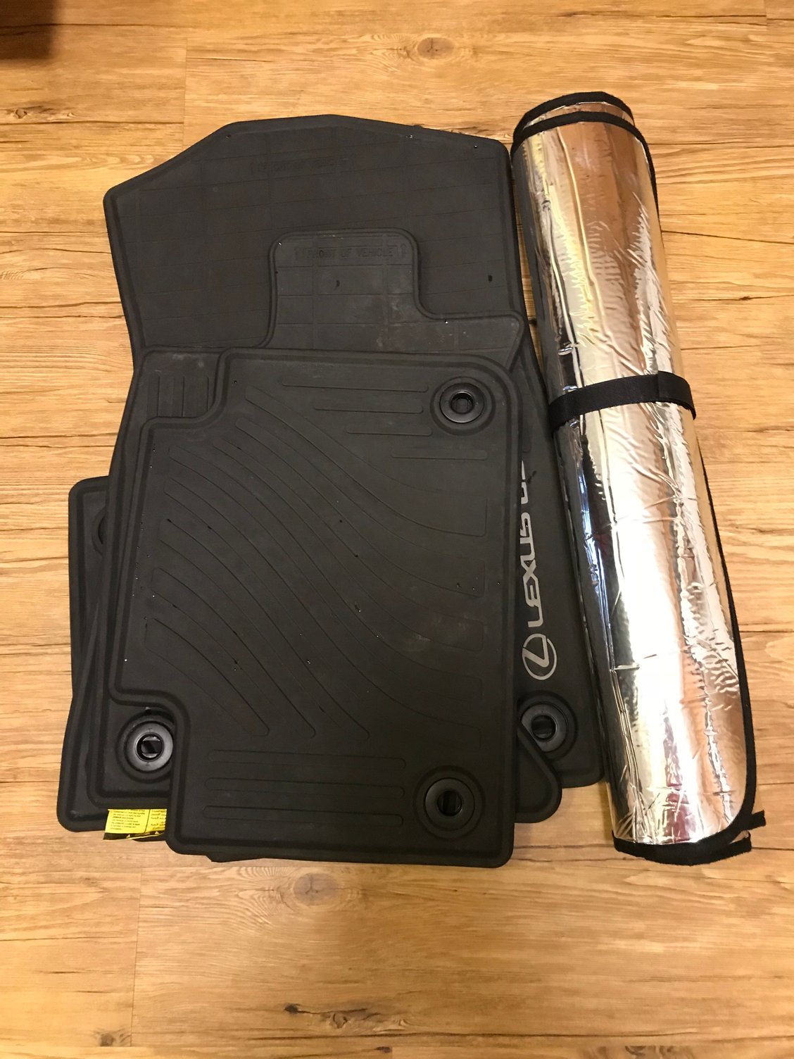 4GS OEM allweather floor mats + custom sun shade 50 ClubLexus