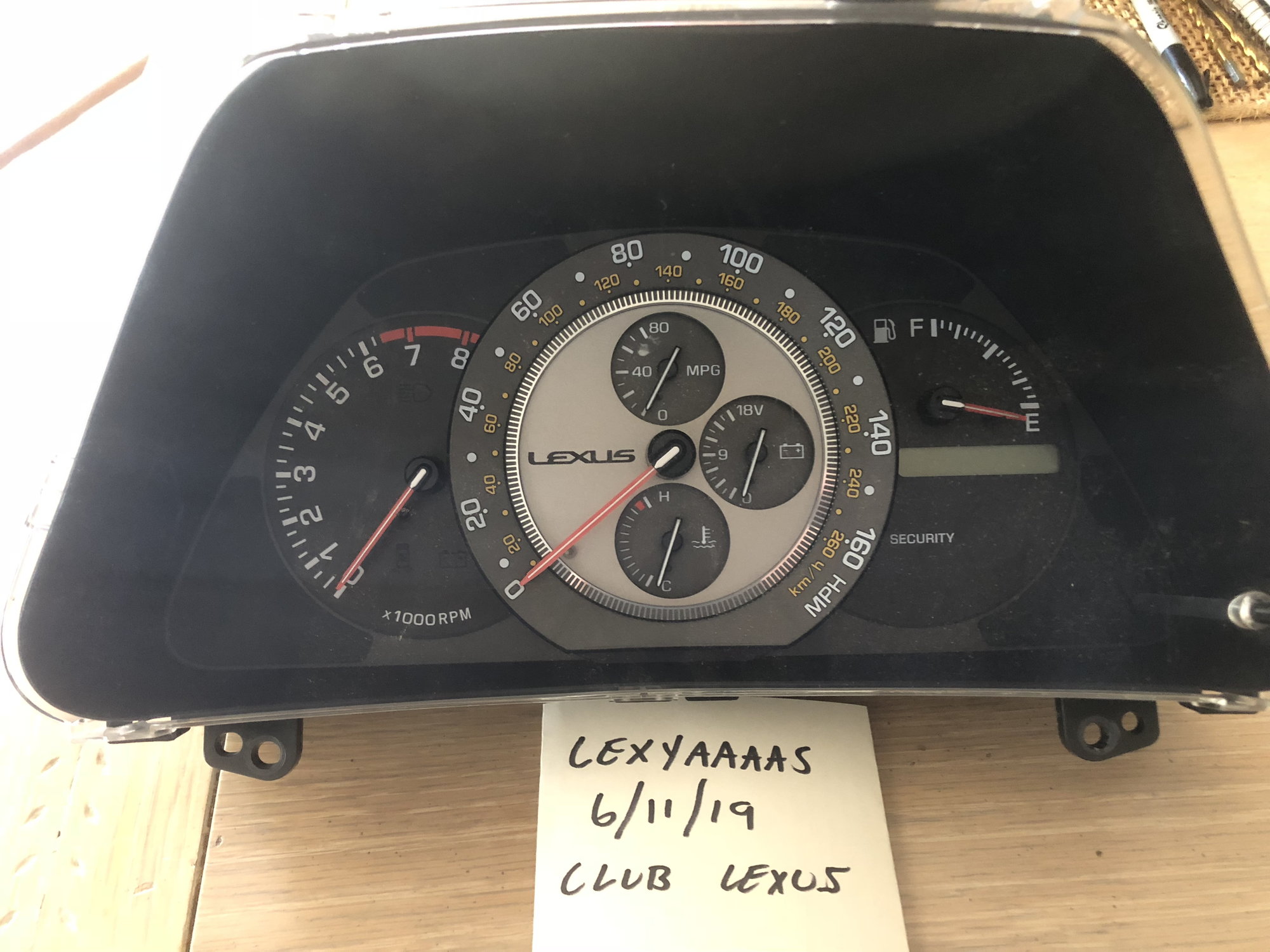 Interior/Upholstery - is300 manual gauge cluster 127k - Used - 2001 to 2005 Lexus IS300 - Schaumburg, IL 60195, United States