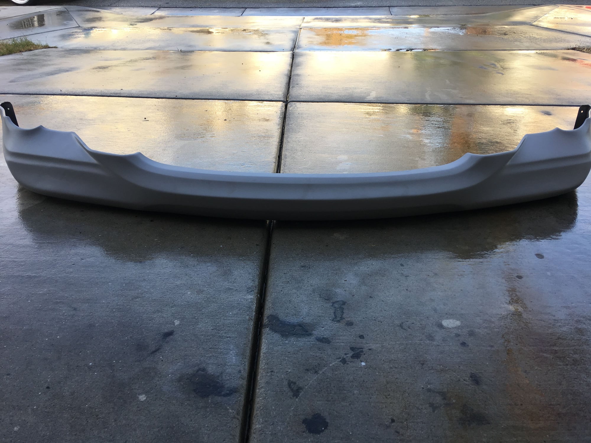 Exterior Body Parts - 06-08 IS350 Authentic INGS front Lip - Used - 2006 to 2008 Lexus IS350 - San Jacinto, CA 92583, United States