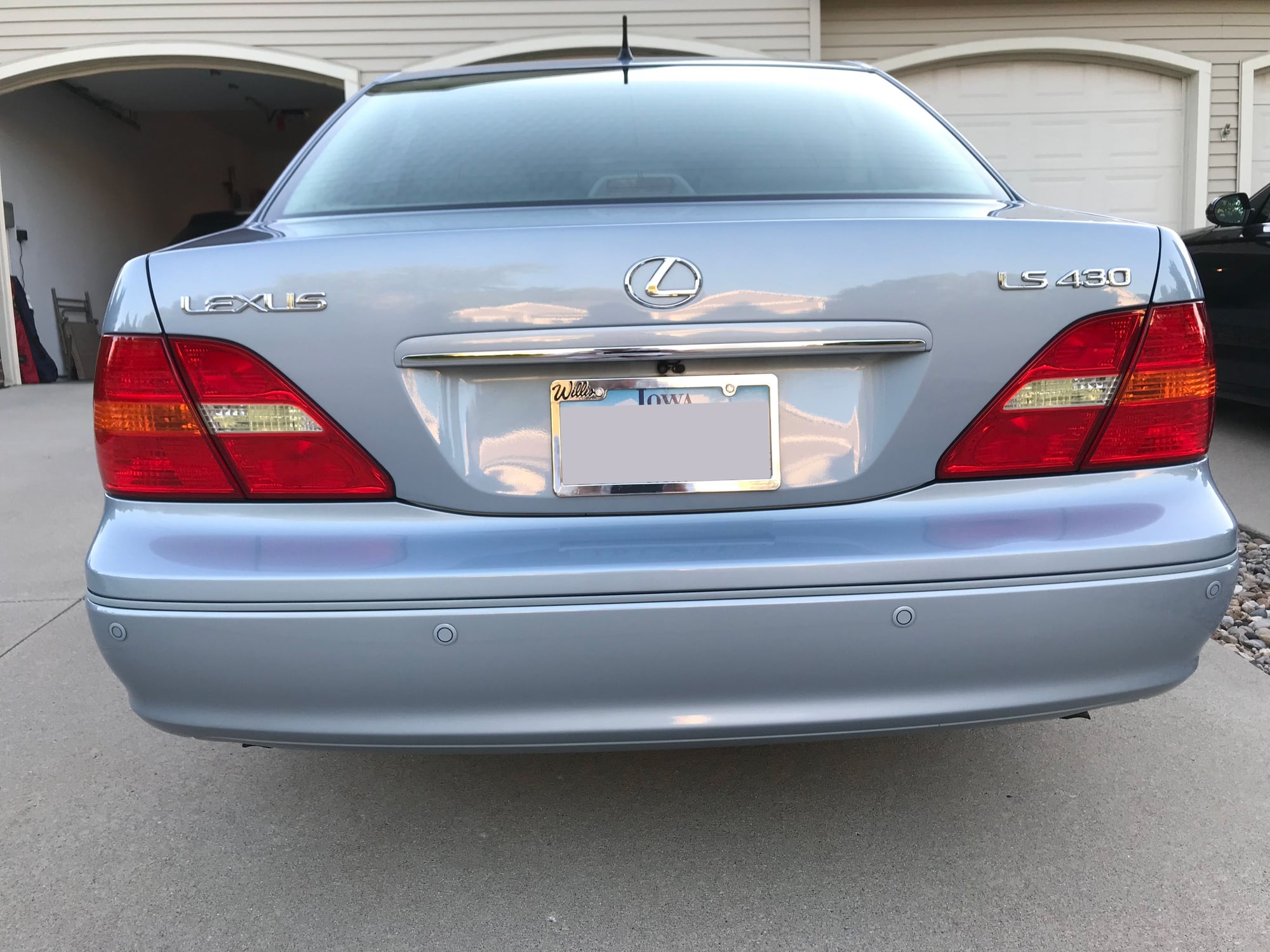 2002 Lexus LS430 - Two Owner Lexus 2002 LS 430 Ultra, Excellent 130,332 Miles - Used - VIN jthbn30f620092264 - 8 cyl - 2WD - Automatic - Sedan - Blue - Ames, IA 50010, United States