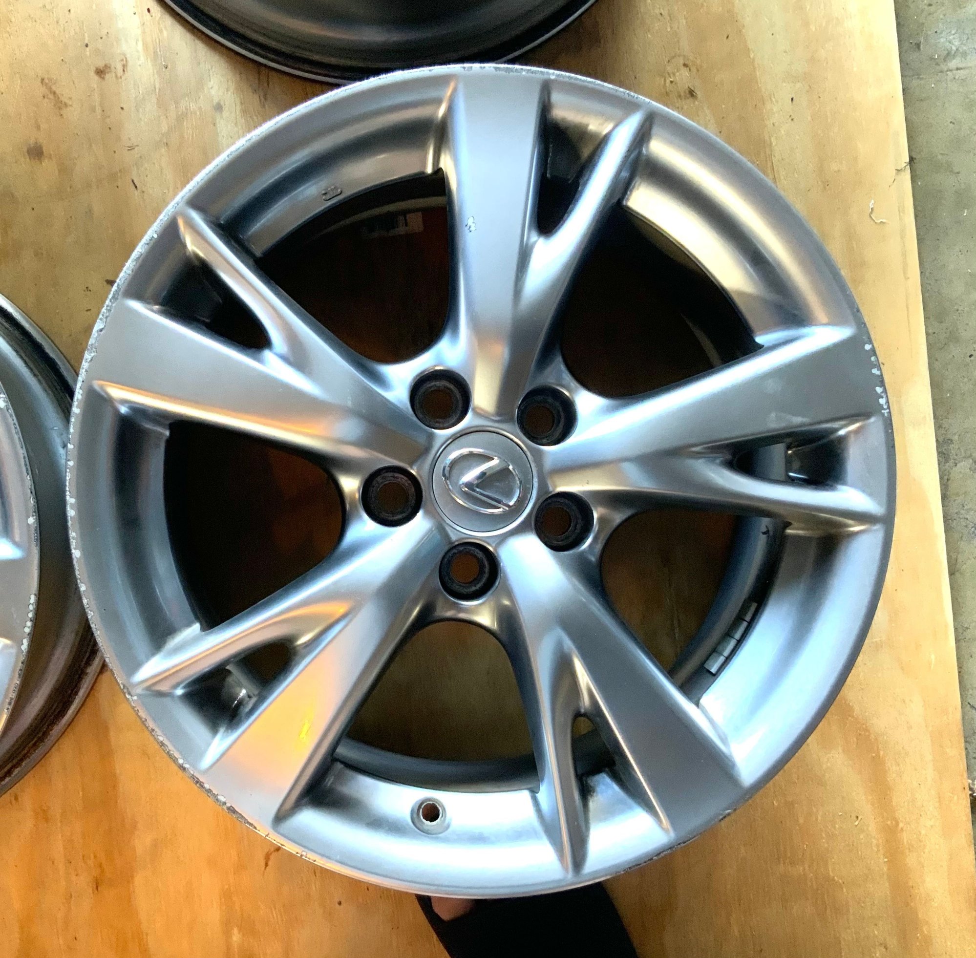 Wheels and Tires/Axles - Lexus 2IS 18” Wheels - Used - 2006 to 2016 Lexus IS - San Antonio, TX 78240, United States