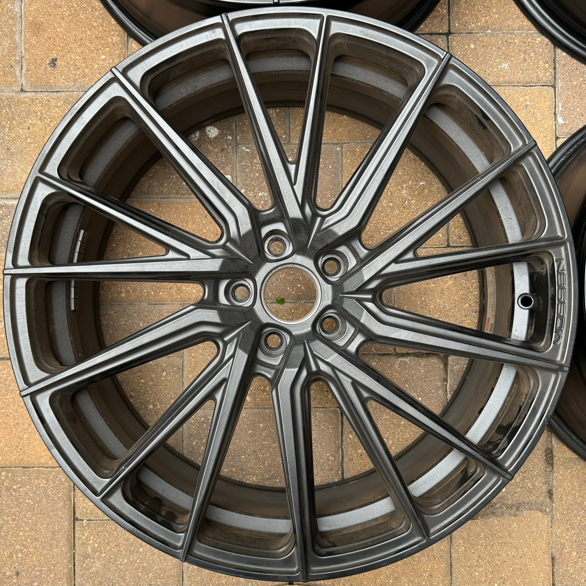Wheels and Tires/Axles - Vossen Hybrid Forged HF-4T 21x9 +25 - Used - Metro Houston, TX 77498, United States