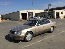 1996 Lexus LS 400