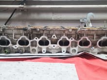 Intake side of the Cylinder head wasn't too bad