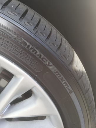 Michelin Primacy mxm4 from what i looked into they have good ratings in the snow. But alot of the ratings where on awd cars. I ask because i live in Mass. Also are these factory tires?