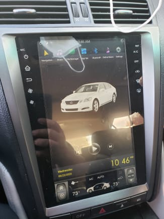 installed tesla style screen, fitment isnt amazing but works generally pretty well for what I wanted