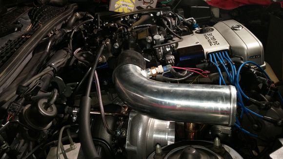 quick side shot of the turbo and piping mocked up