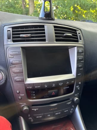 Does anyone have an idea on how I could take out jsut the screen and replace it with a new one with carplay. Because i I don’t want to take out the whole thing bc i like the original look. 