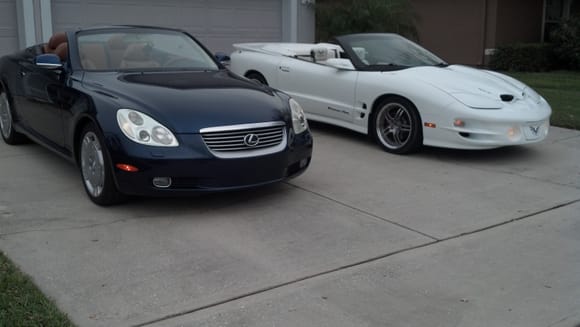 The SC with her little friend The T/A (5.7L, LS1)