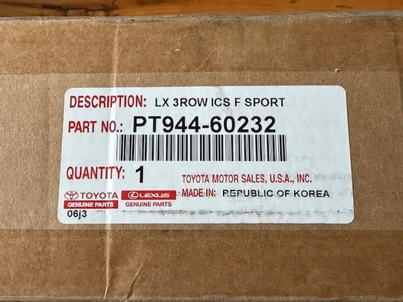 Label on the box with part number and COO. 