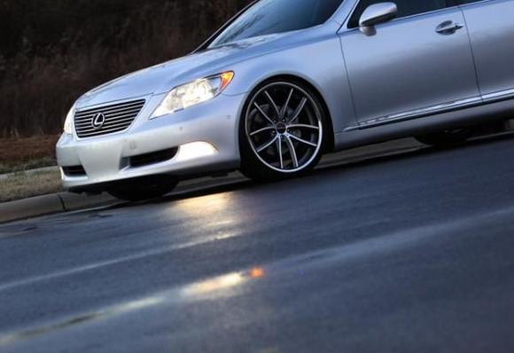 photo shoot LS front wheel shot