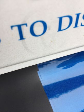 see the cut mark into the car where material was ripped away? At least that part alerted me to what could have lied ahead when they removed the stripes