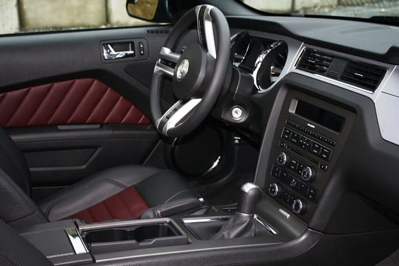 Interior view  - black and maroon leather looks good.