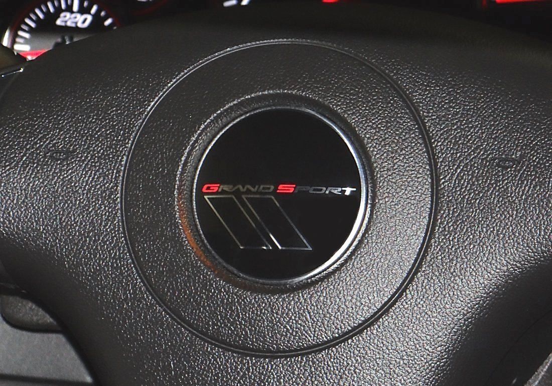 Custom steering wheel emblem? Page 2 CorvetteForum Chevrolet