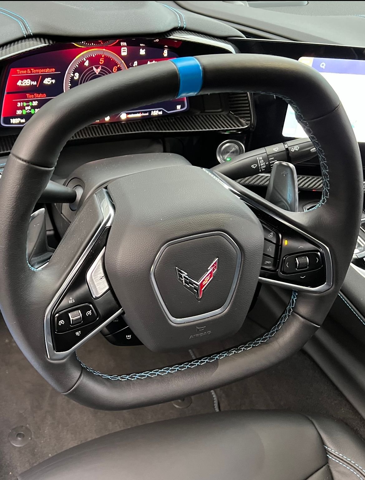 Center stripe on steering wheel CorvetteForum Chevrolet Corvette