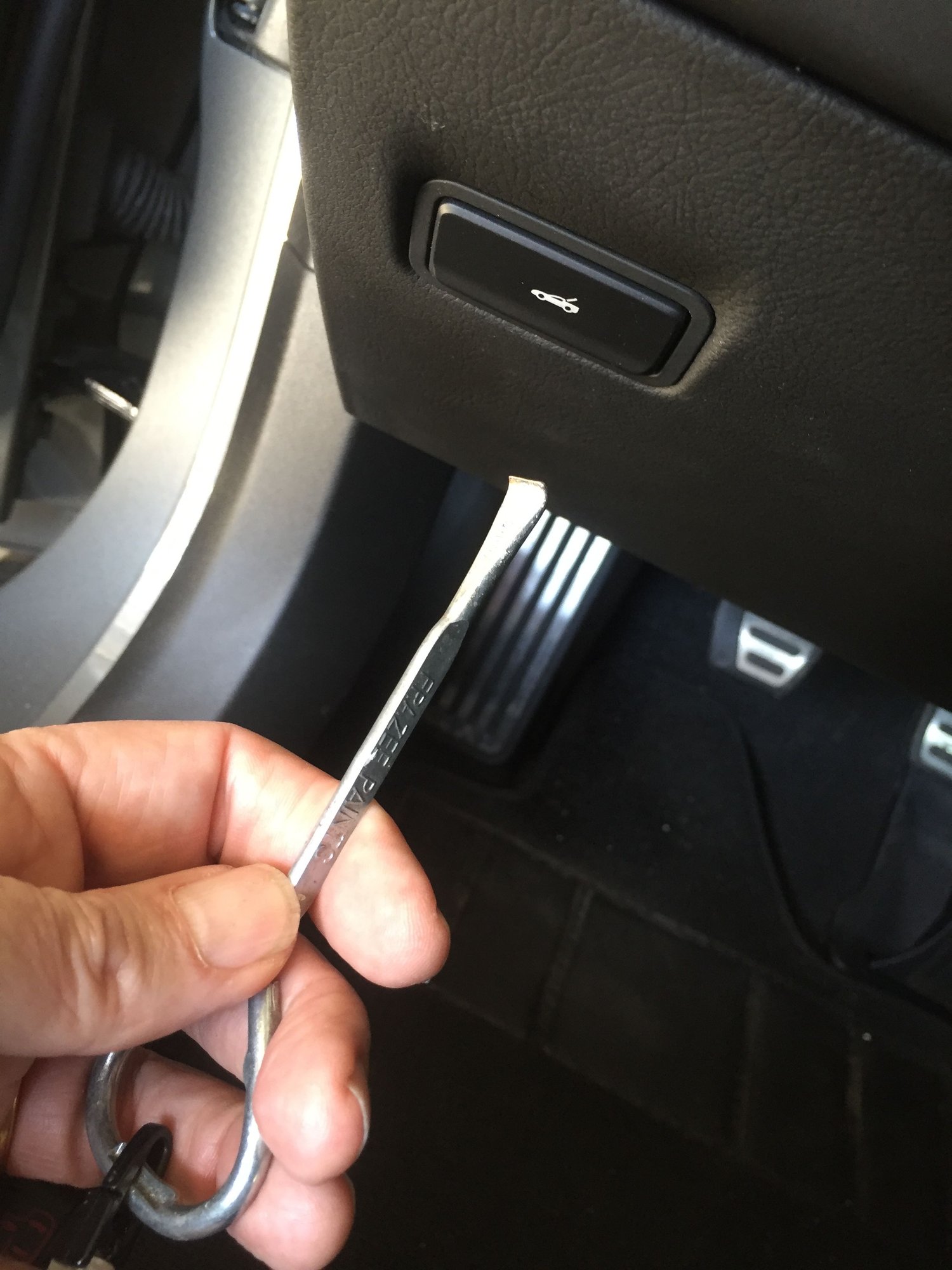 Interior trunk release switch Page 2 CorvetteForum Chevrolet