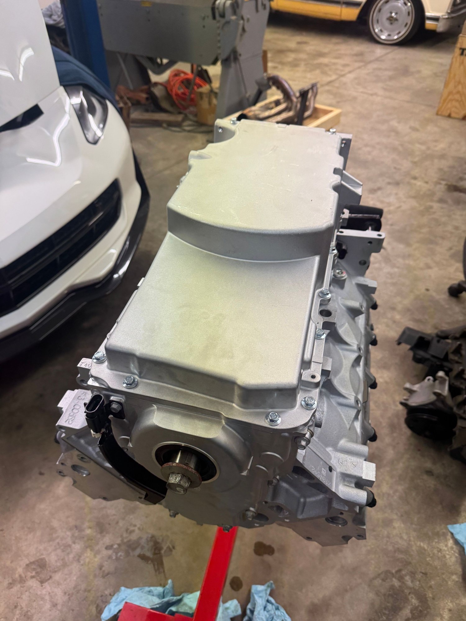 C6 oil pan on