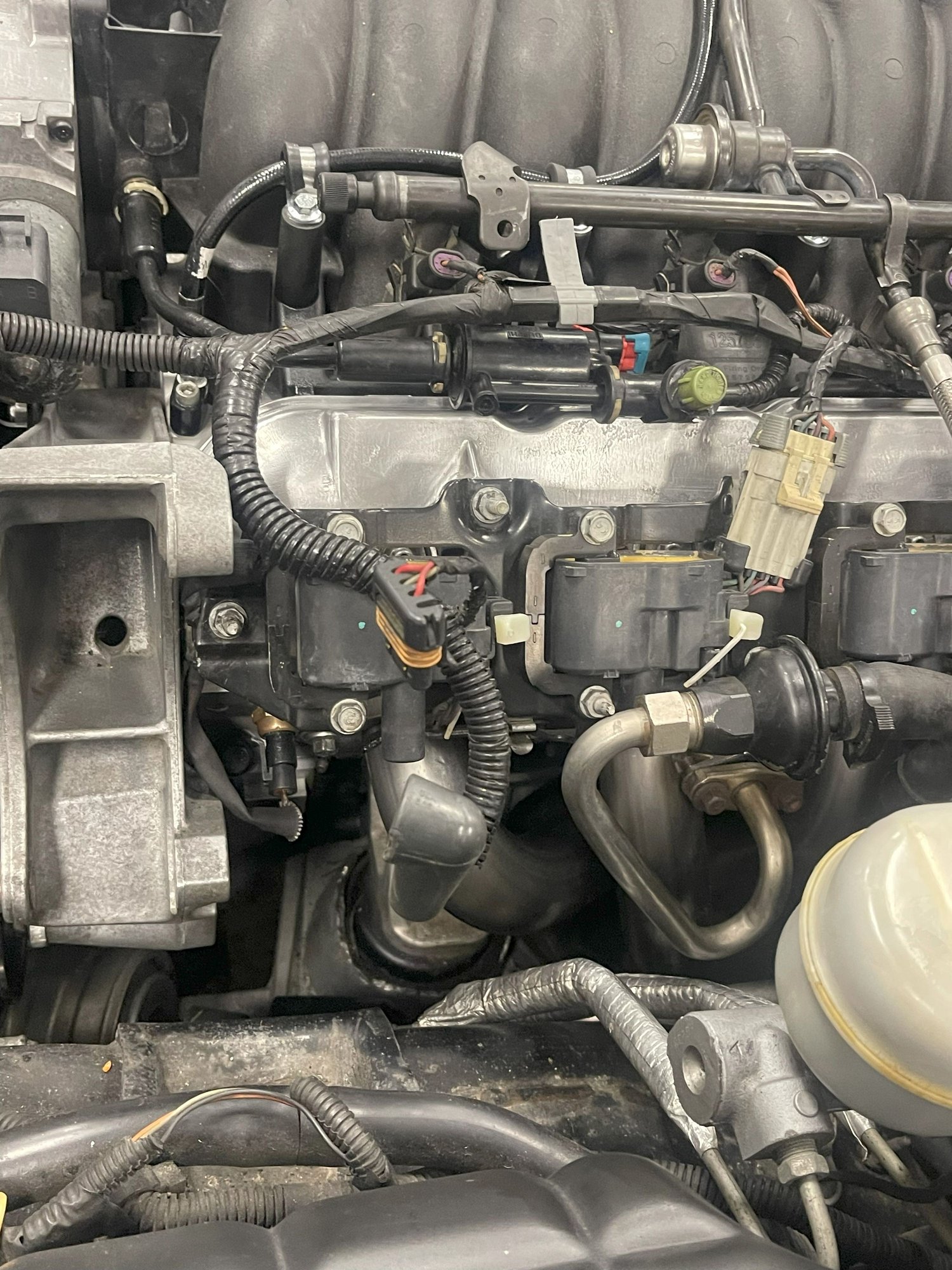 243 Valve Cover