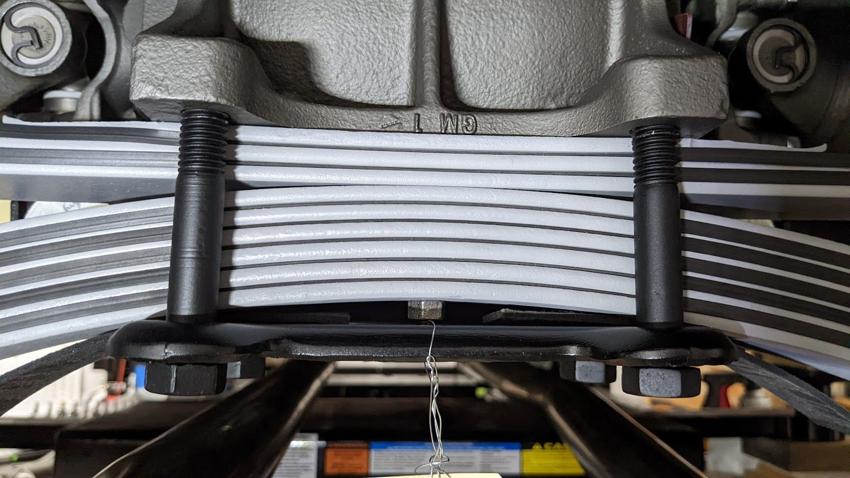 C2 Any new updates to use/not use any kind of lubrication on leaf