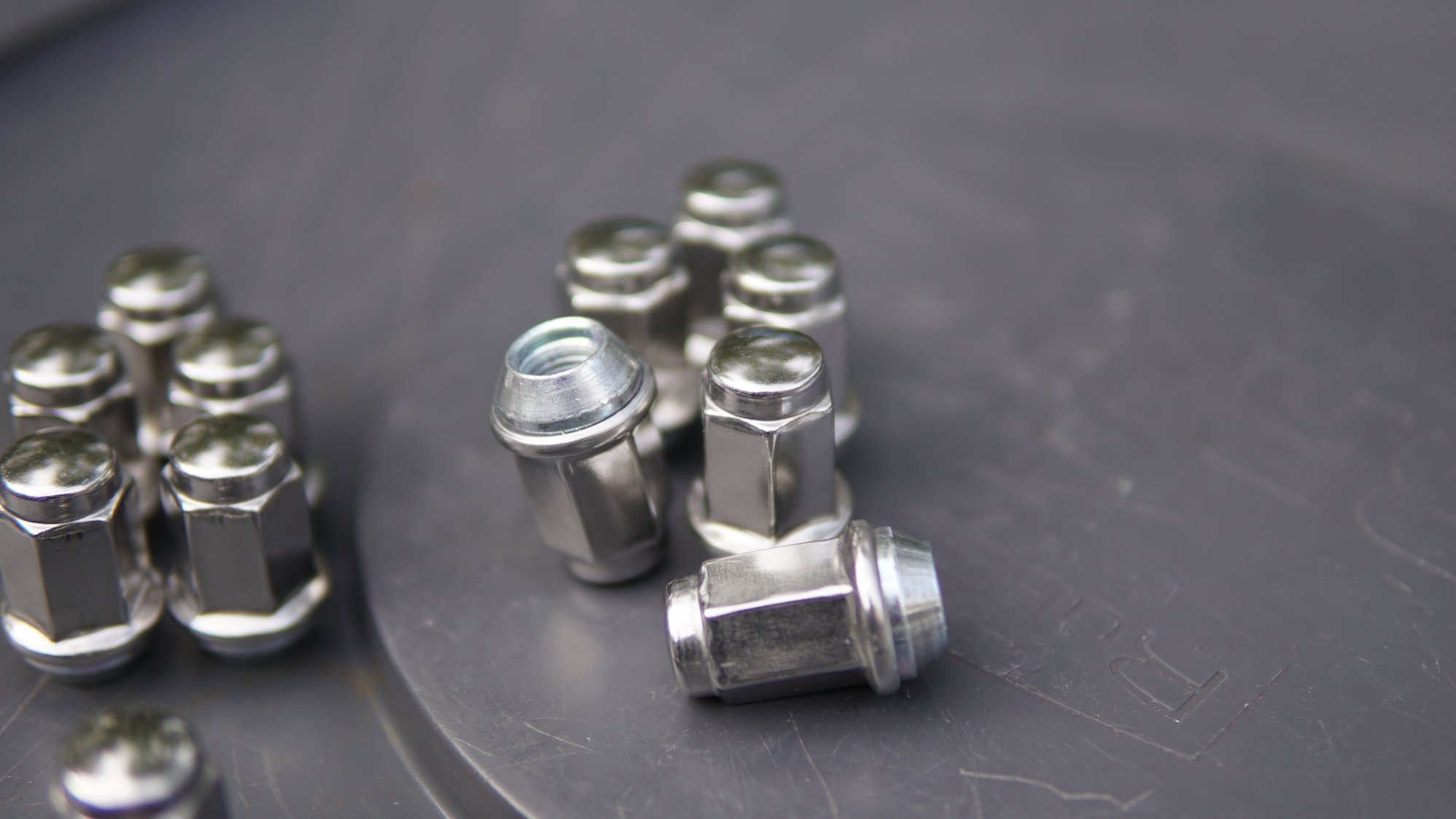 WTB (Want To Buy) C7 Z06 stock lug nuts (10) CorvetteForum