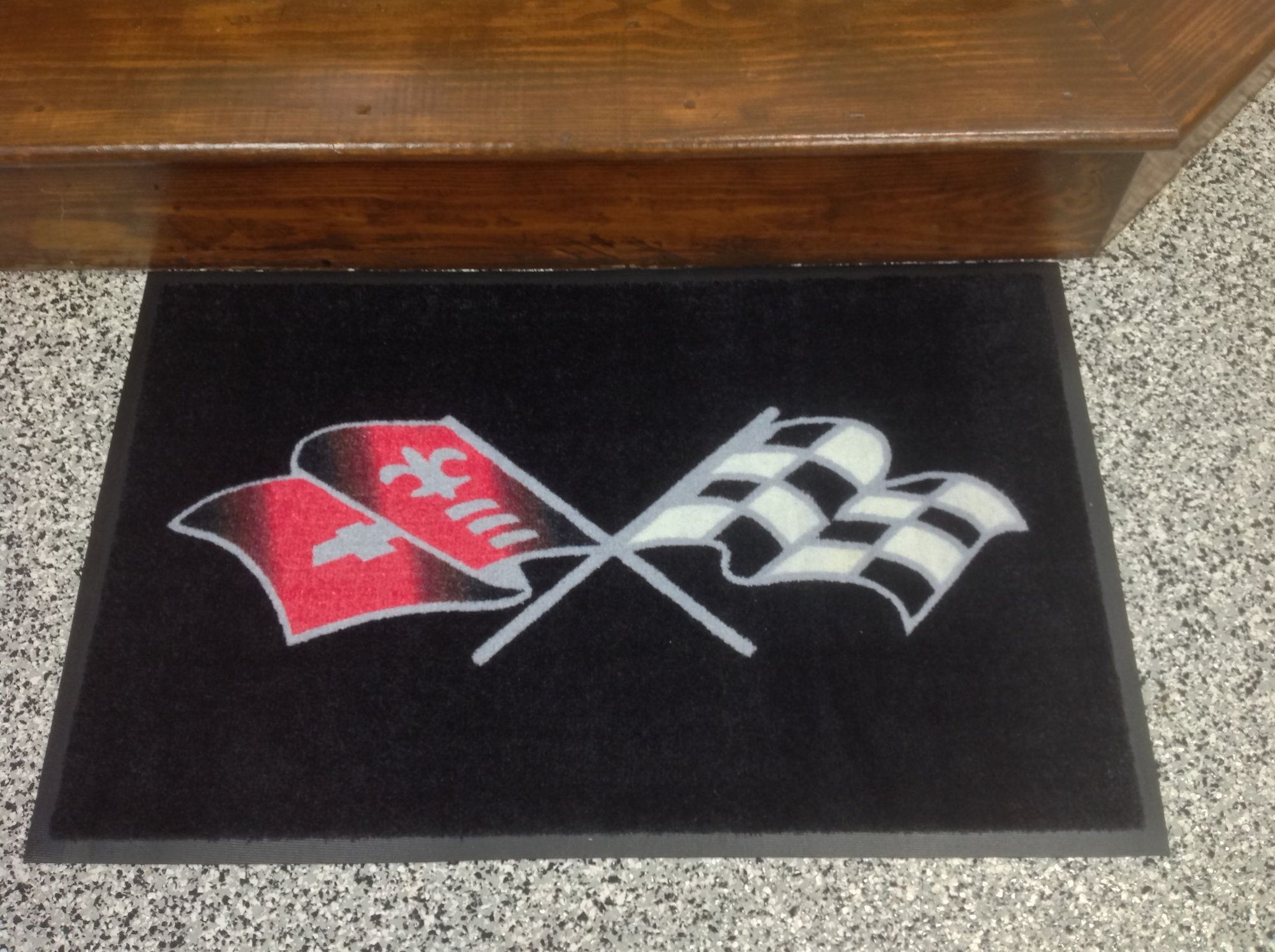 Beautiful (new) garage/welcome mat with Vette logo - CorvetteForum