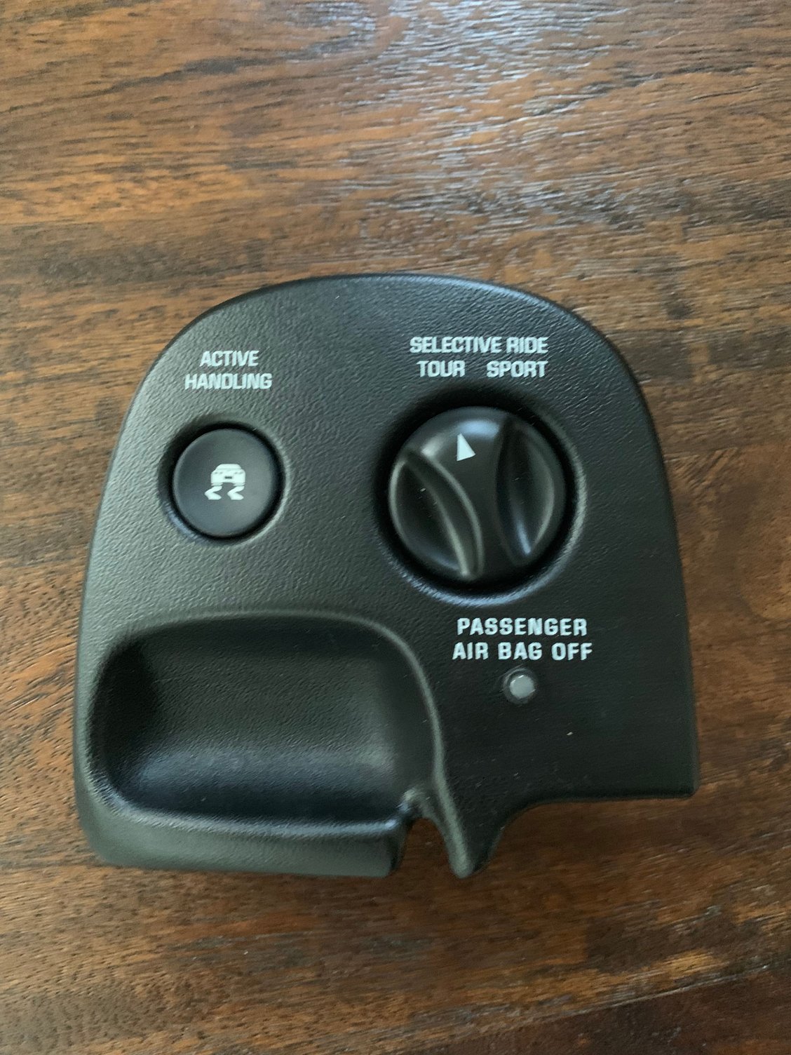 FS (For Sale) 200304 Selective Ride Control Module 10302714