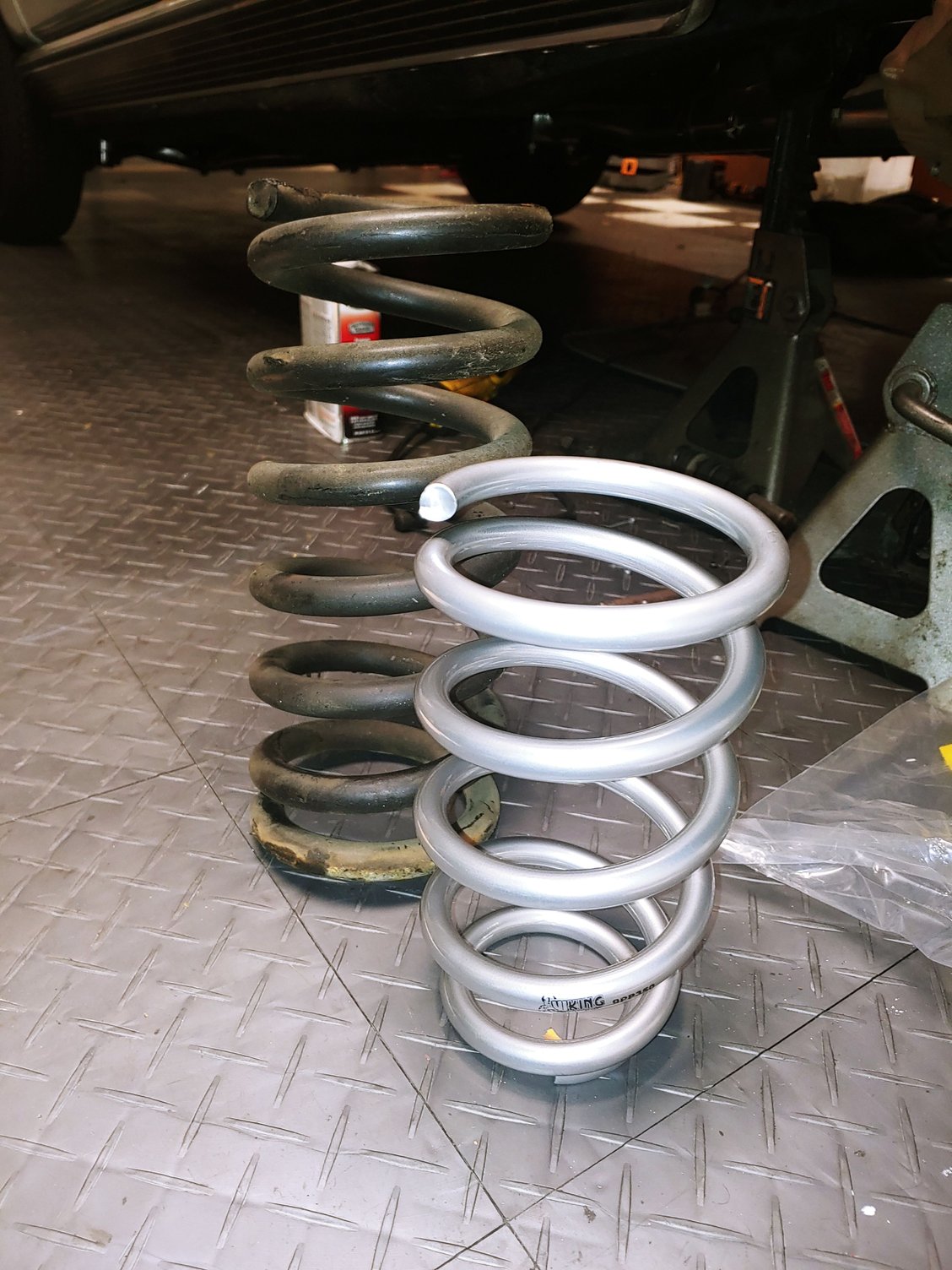 C2 550 lb front springs and 420 lb rear... On a 327? - Page 3 ...