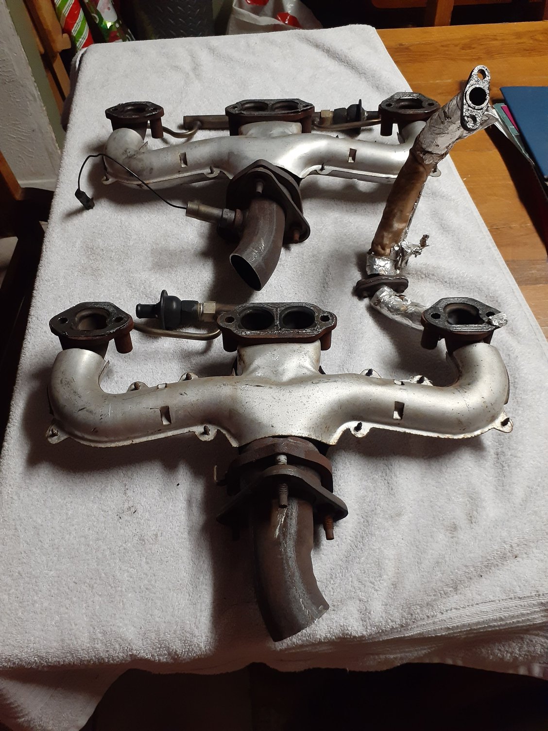 FS (For Sale) 19891991 exhaust manifolds great condition off 90 vette