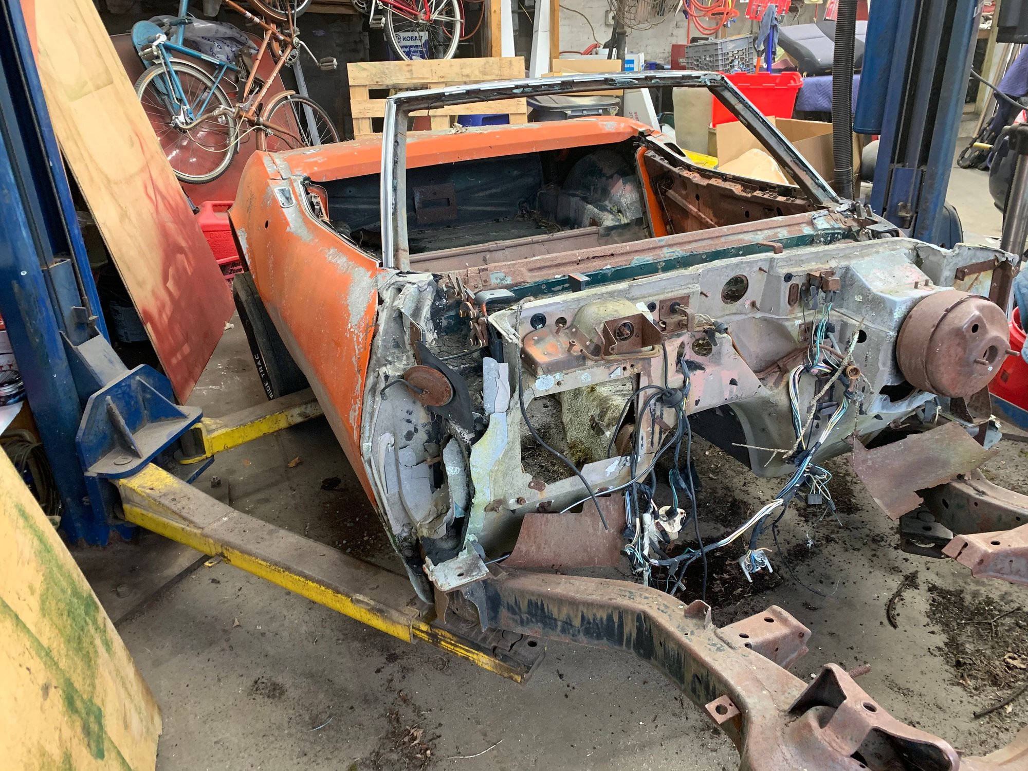 FS (For Sale) C3 Body and Bird Cage CorvetteForum Chevrolet