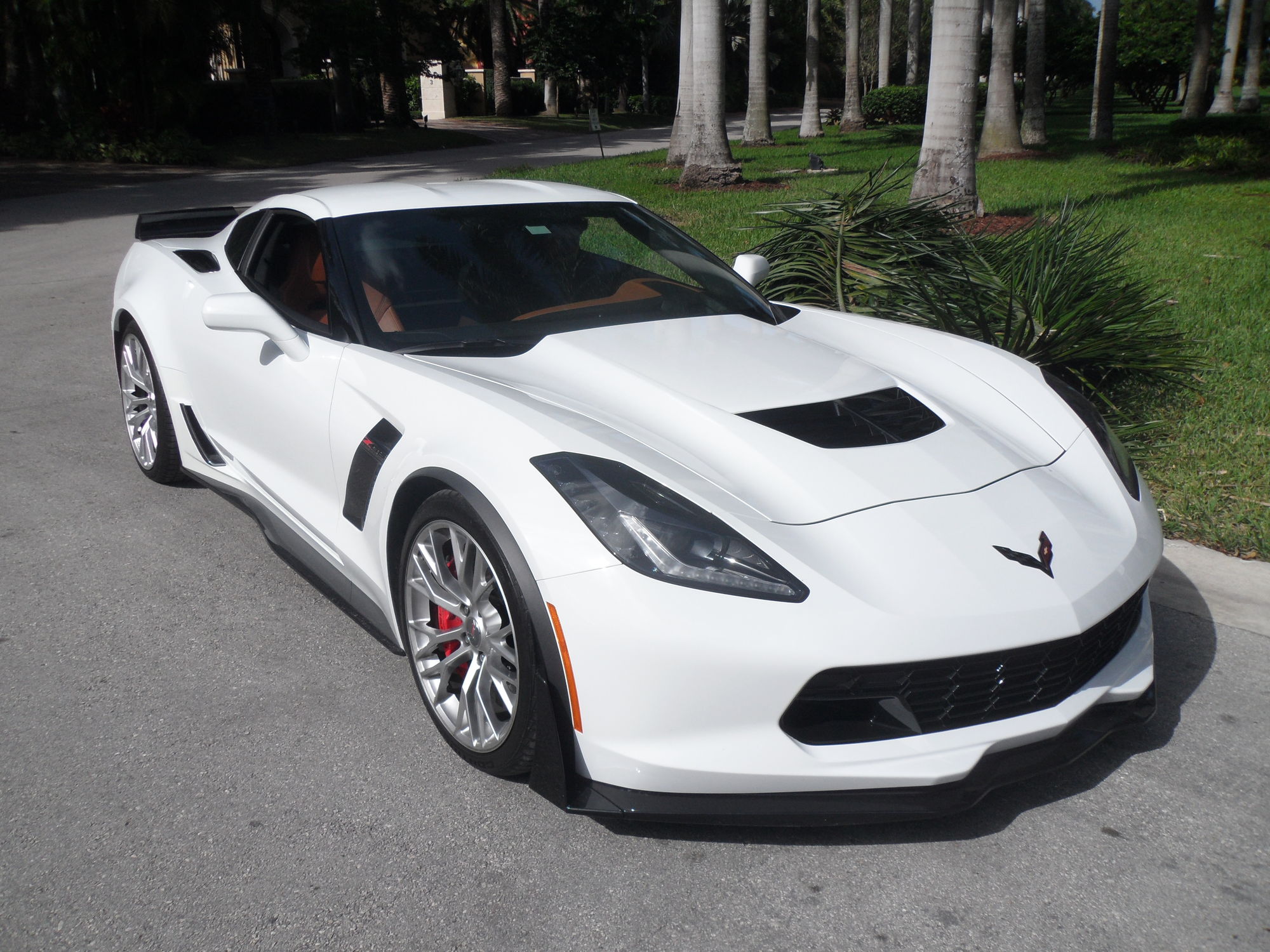 FS: 2015 C7 Z06 Z07 3LZ Arctic White Auto *Loaded* 87k - CorvetteForum ...