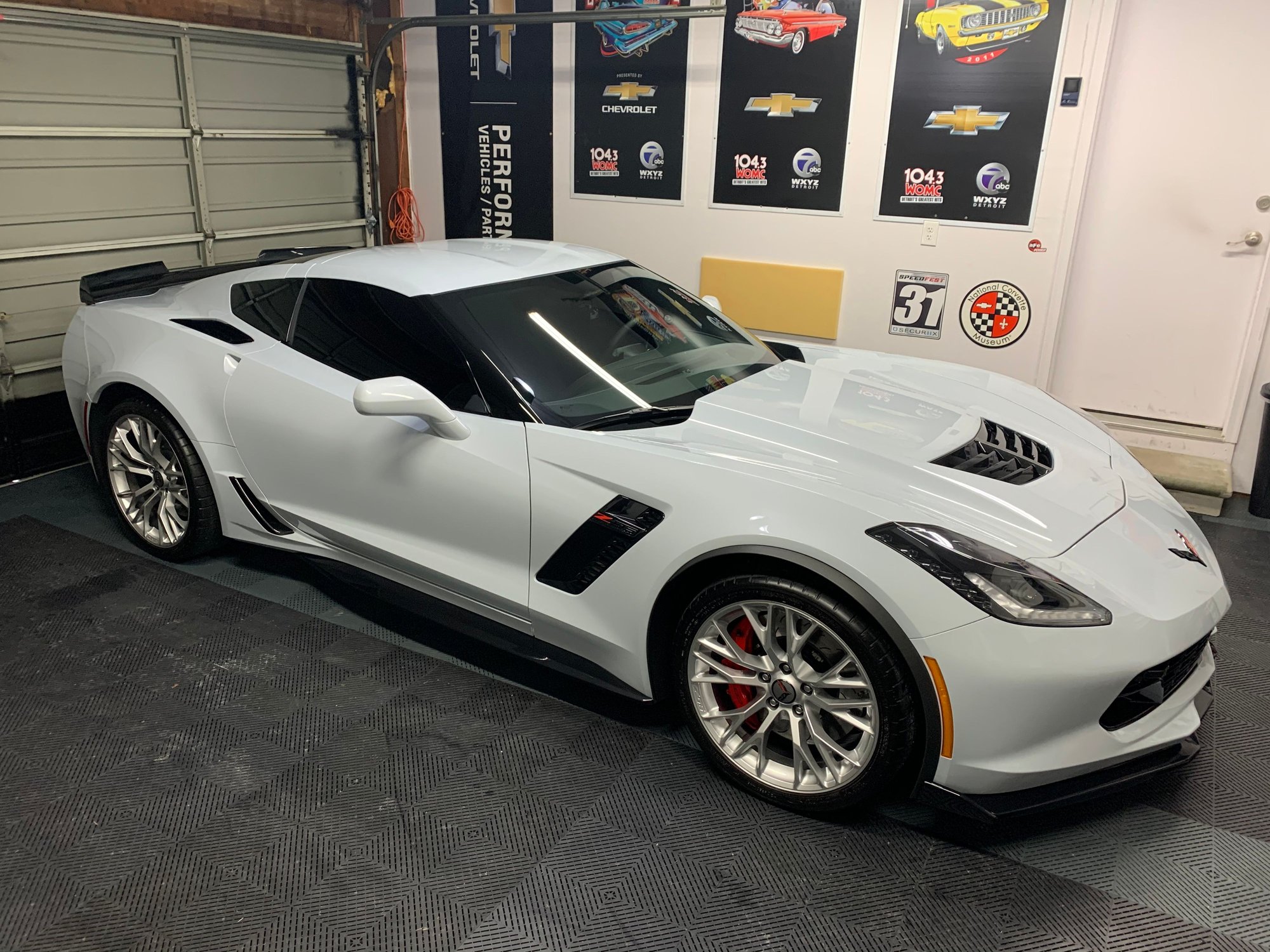 Official CERAMIC MATRIX GRAY METALLIC Color Thread Page 5