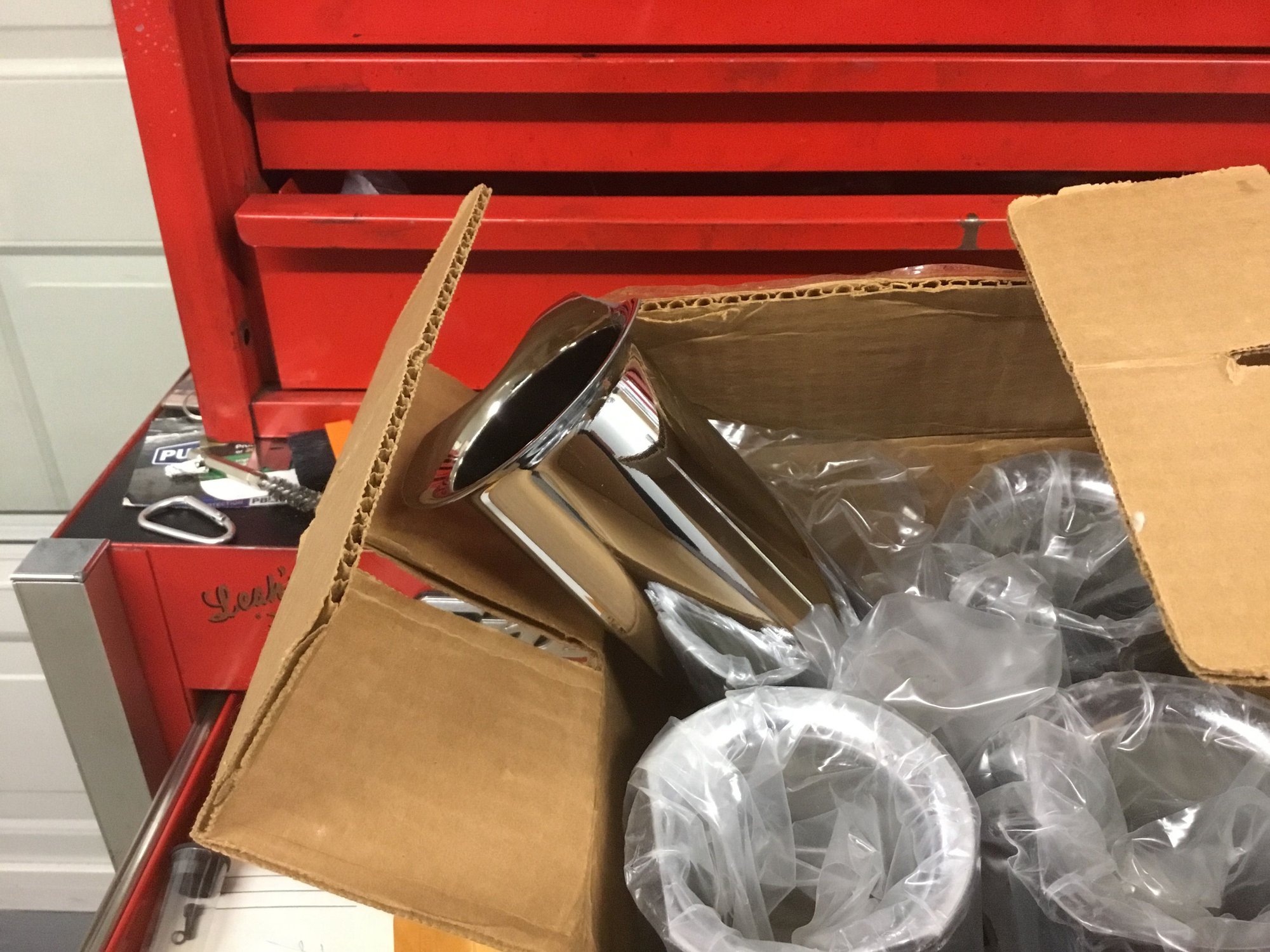 FS (For Sale) Original Holley Dominator Velocity Stacks CorvetteForum