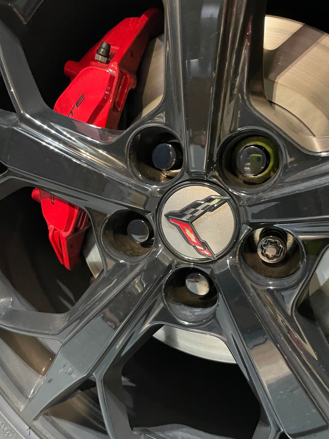 Locking Lug Nut Where does GM put the key for these? CorvetteForum