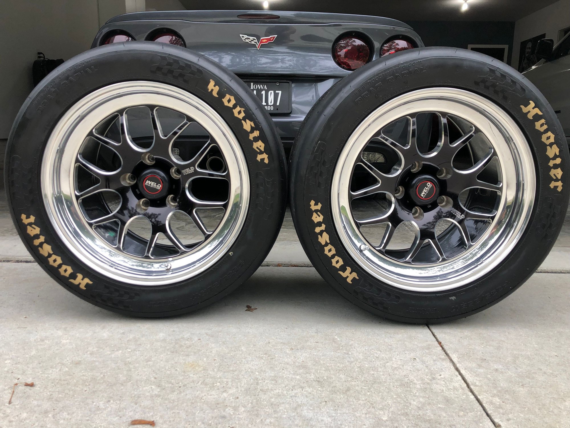 FS (For Sale) Weld s77 17x11 like new with drag radials