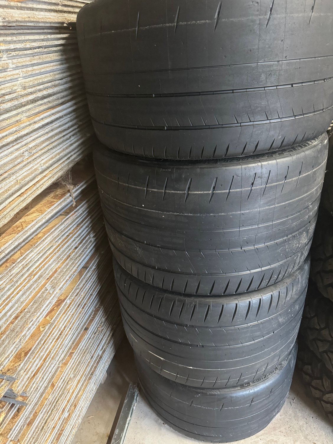 FS (For Sale) New OEM Michelin Cup2R Z06/Z07 Tires. Set