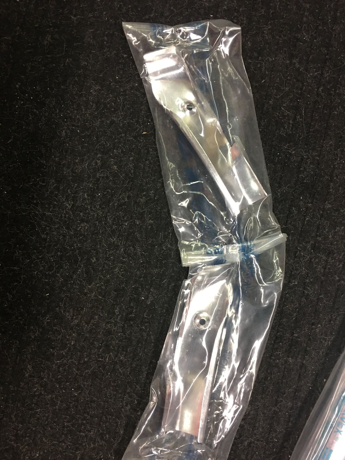 FS (For Sale) 5762 NEW hardtop Moldings Sealed from Corvex