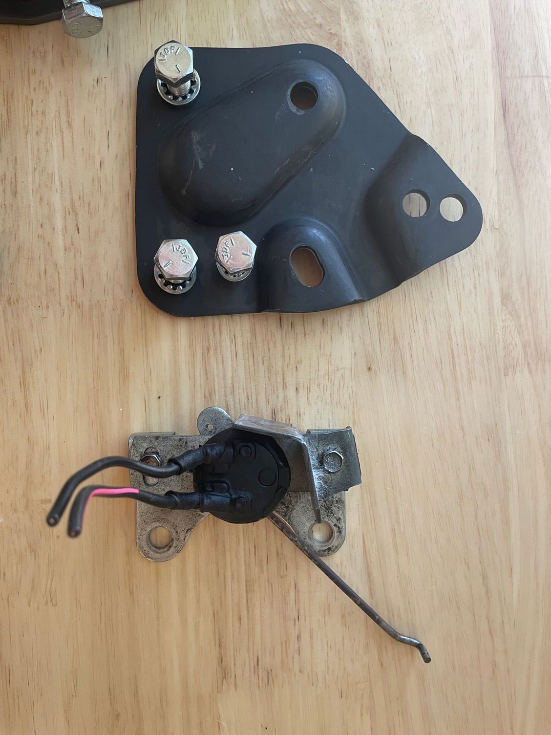 FS (For Sale) Hurst Competition Plus shifter w/ upgraded bushings